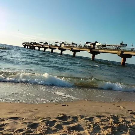 Dziwna Polnische Ostsee Mit Sauna Und Jakuzzi 2 Meter Hoher Zaun Haustiere Herzlich Willkommen بيت للعطل