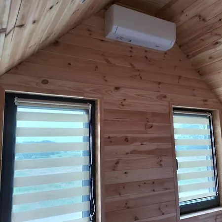 Dziwna Polnische Ostsee Mit Sauna Und Jakuzzi 2 Meter Hoher Zaun Haustiere Herzlich Willkommen * Sieroslaw (Kamien)