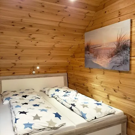 بيت للعطل Dziwna Polnische Ostsee Mit Sauna Und Jakuzzi 2 Meter Hoher Zaun Haustiere Herzlich Willkommen *