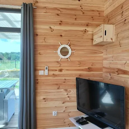 Dziwna Polnische Ostsee Mit Sauna Und Jakuzzi 2 Meter Hoher Zaun Haustiere Herzlich Willkommen بيت للعطل *
