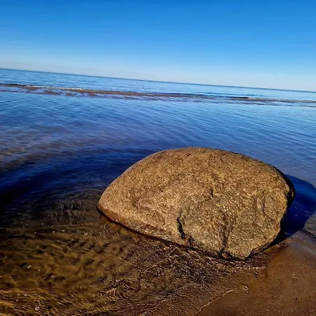 بيت للعطل Dziwna Polnische Ostsee Mit Sauna Und Jakuzzi 2 Meter Hoher Zaun Haustiere Herzlich Willkommen *